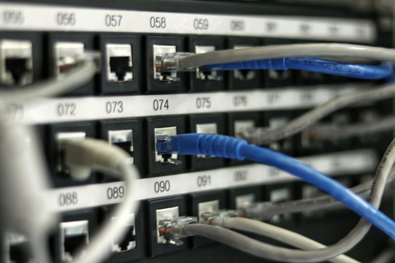 Ilustrasi Panduan Lengkap Cara Setting Mikhmon untuk Hotspot MikroTik Pemula