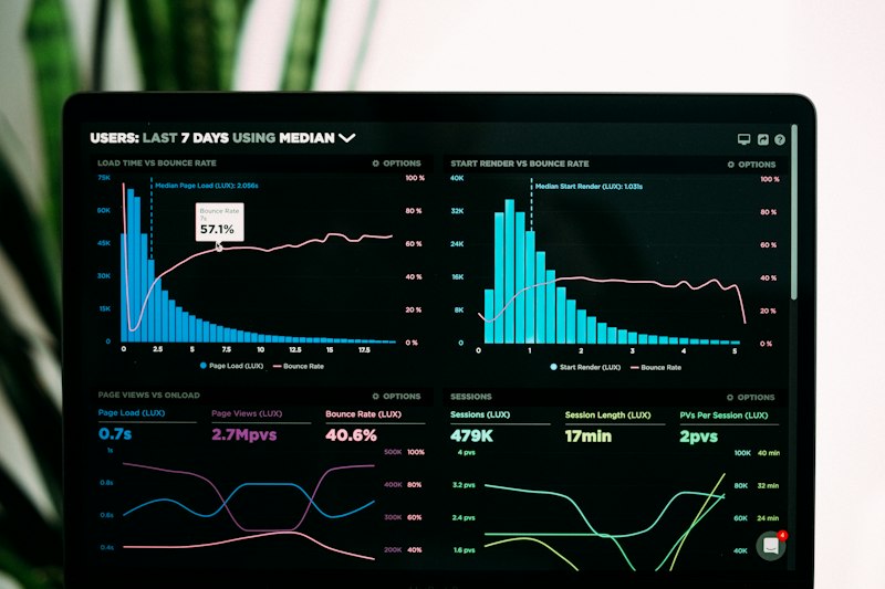 Ilustrasi Optimalisasi Bandwidth Hotspot MikroTik dengan Simple Queue dan PCQ
